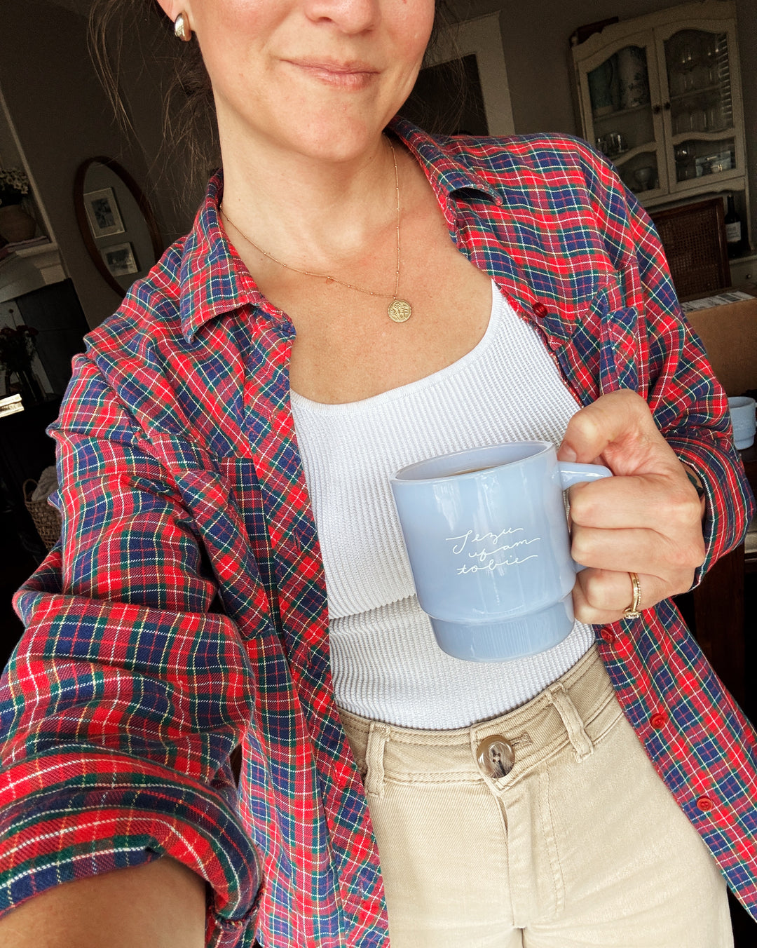 Faustina Milk Glass Mug
